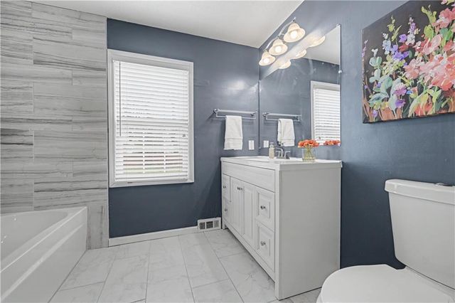 5645 Russell Street, Mission, KS 66202