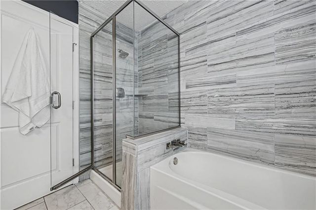 5645 Russell Street, Mission, KS 66202