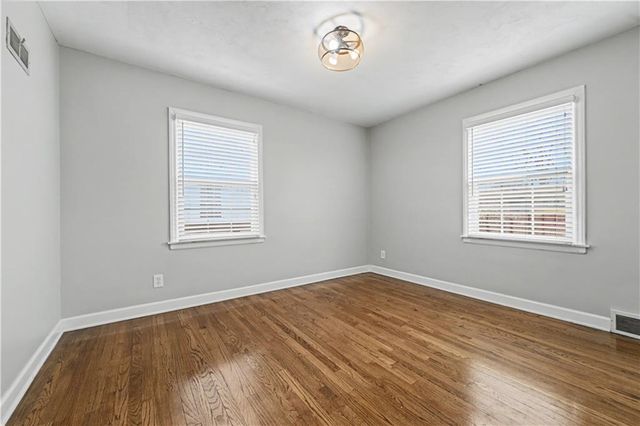 5645 Russell Street, Mission, KS 66202