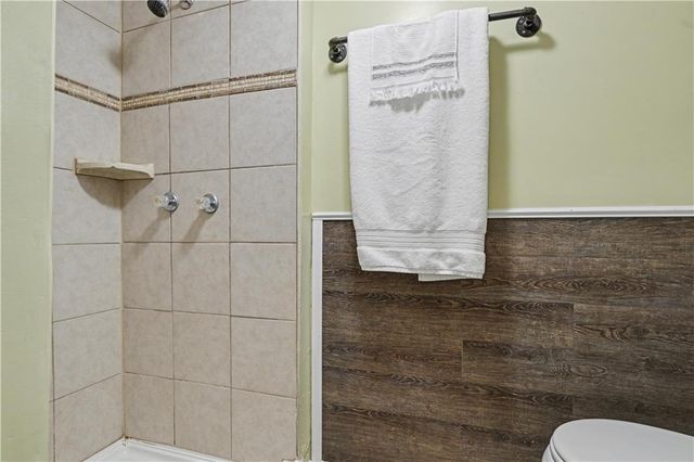 5645 Russell Street, Mission, KS 66202