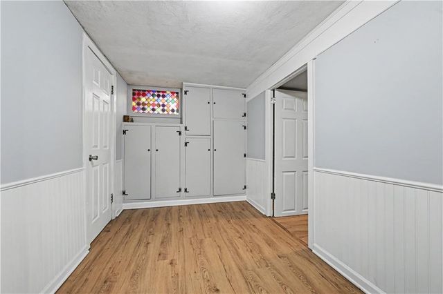 5645 Russell Street, Mission, KS 66202