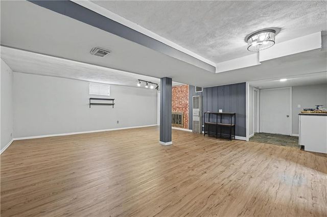 5645 Russell Street, Mission, KS 66202