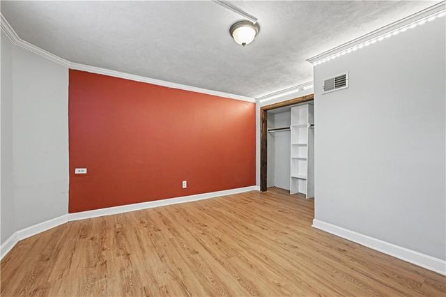 5645 Russell Street, Mission, KS 66202