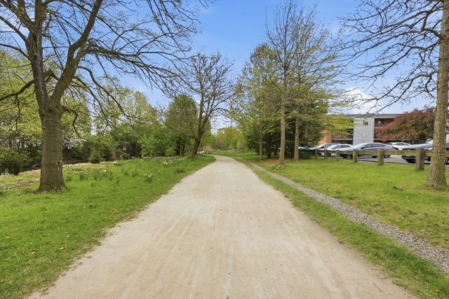 16 Arizona Ter 2, Arlington, MA 02474