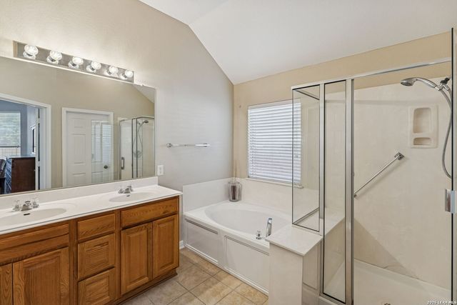 24414 Buck, San Antonio, TX 78255