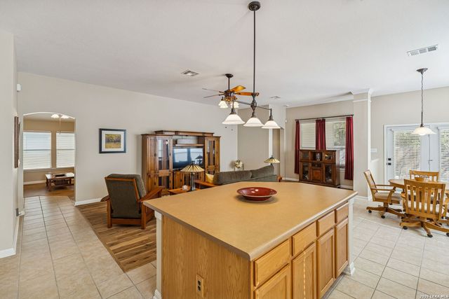 24414 Buck, San Antonio, TX 78255