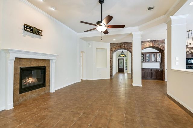 2713 Izoro BND, Cedar Park, TX 78613