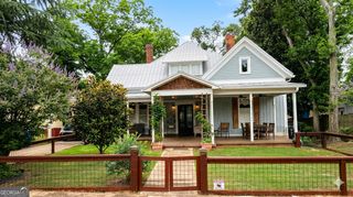 79 Georgia Avenue, Commerce, GA 30529