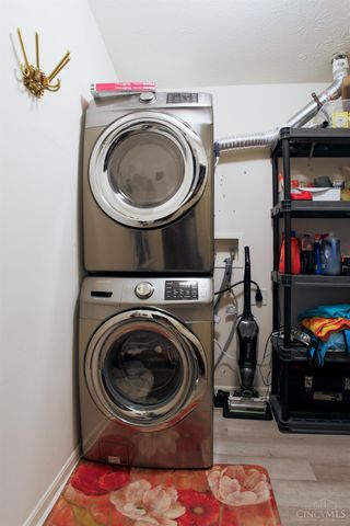 2000 Waterstone Boulevard, Washington Twp, OH 45342