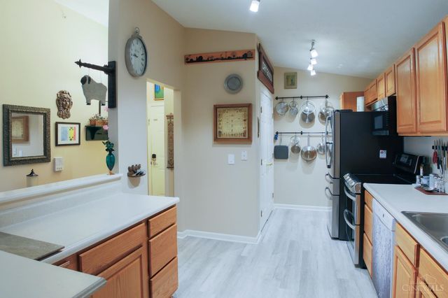 2000 Waterstone Boulevard, Washington Twp, OH 45342