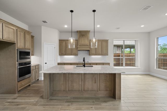 705 Seahawk Street, Joshua, TX 76058