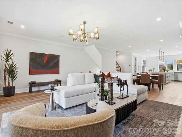 6009 Yellow Buckeye Drive, Charlotte, NC 28277