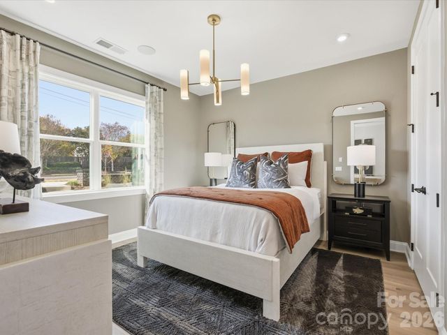 6009 Yellow Buckeye Drive, Charlotte, NC 28277