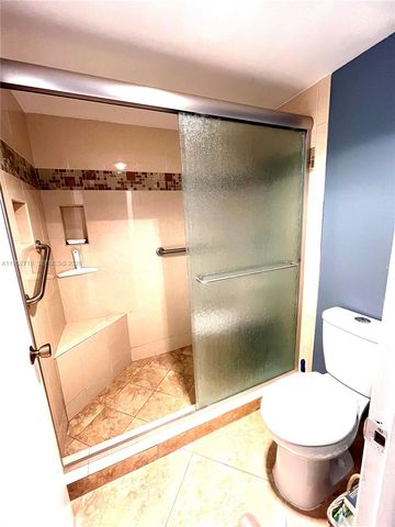 2806 N 46th Ave D537, Hollywood, FL 33021