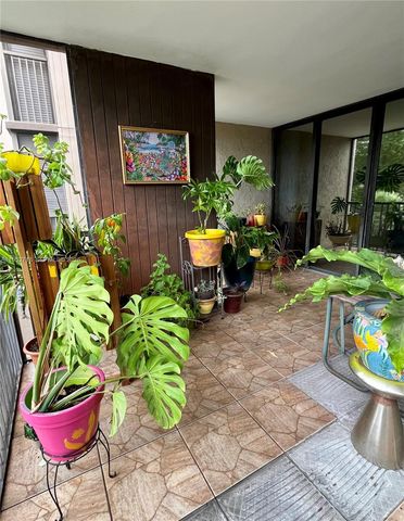 2806 N 46th Ave D537, Hollywood, FL 33021