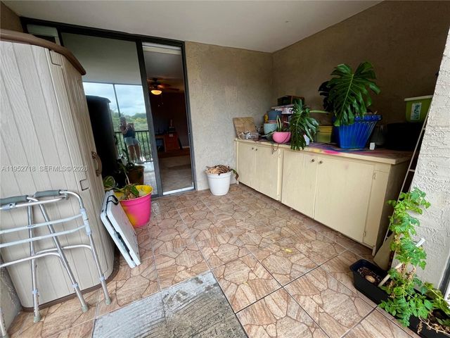 2806 N 46th Ave D537, Hollywood, FL 33021