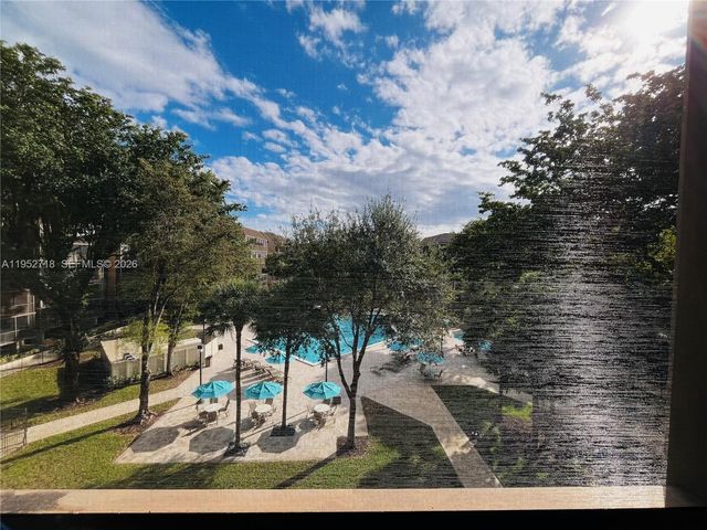 2806 N 46th Ave D537, Hollywood, FL 33021