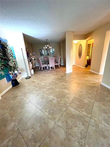 2806 N 46th Ave D537, Hollywood, FL 33021