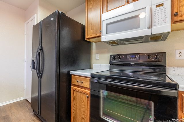 6058 Kensinger, Converse, TX 78109