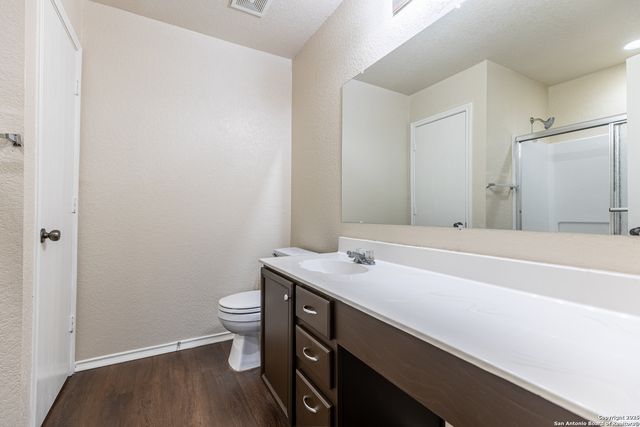 6058 Kensinger, Converse, TX 78109