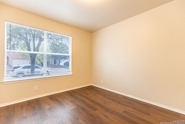 6058 Kensinger, Converse, TX 78109