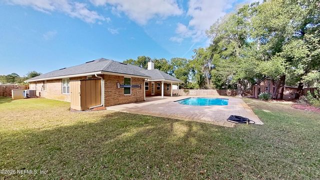 998 ROCK BAY Drive, Jacksonville, FL 32218