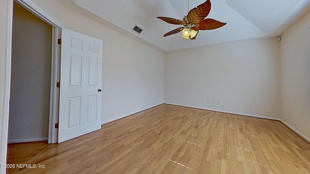 998 ROCK BAY Drive, Jacksonville, FL 32218