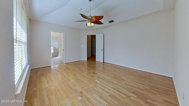 998 ROCK BAY Drive, Jacksonville, FL 32218