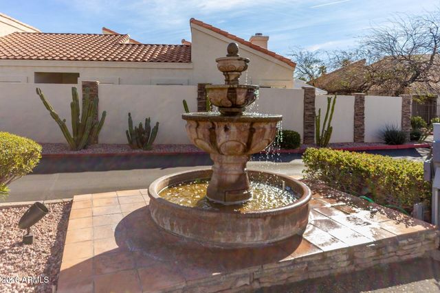 7826 W MCRAE Way, Glendale, AZ 85308