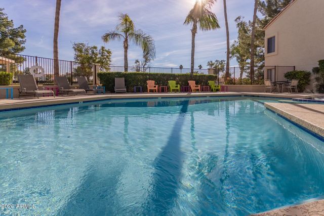 7826 W MCRAE Way, Glendale, AZ 85308