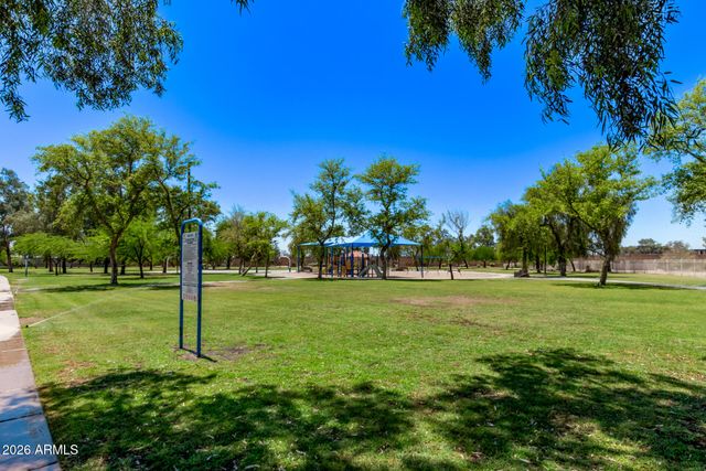 7826 W MCRAE Way, Glendale, AZ 85308