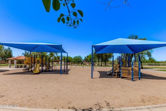 7826 W MCRAE Way, Glendale, AZ 85308