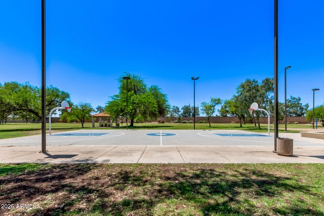 7826 W MCRAE Way, Glendale, AZ 85308