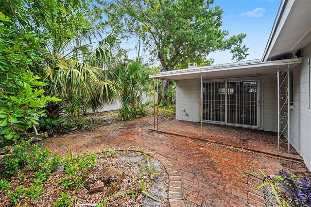 2098 62ND TERRACE S, St Petersburg, FL 33712