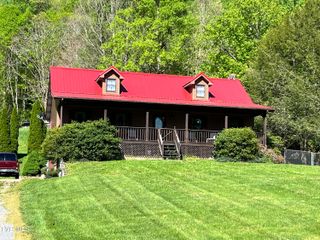 312 Simerly Creek Road, Hampton, TN 37658
