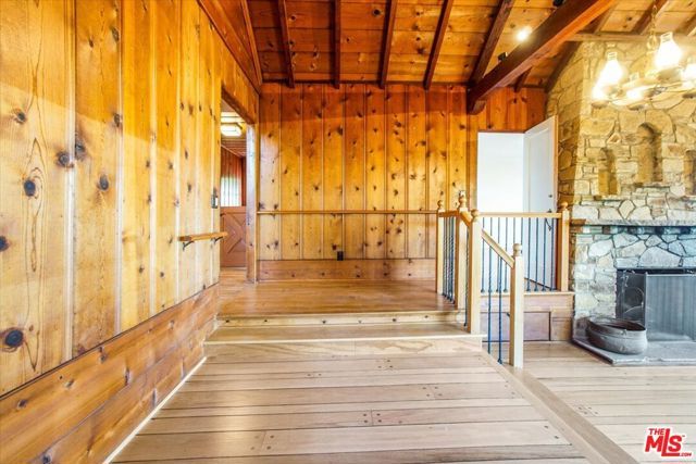 321 N Las Casas Avenue, Pacific Palisades (los Angeles), CA 90272