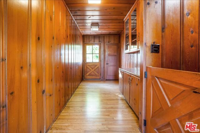 321 N Las Casas Avenue, Pacific Palisades (los Angeles), CA 90272