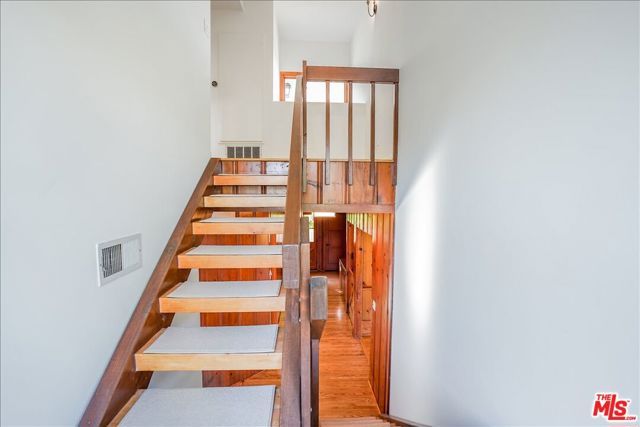 321 N Las Casas Avenue, Pacific Palisades (los Angeles), CA 90272