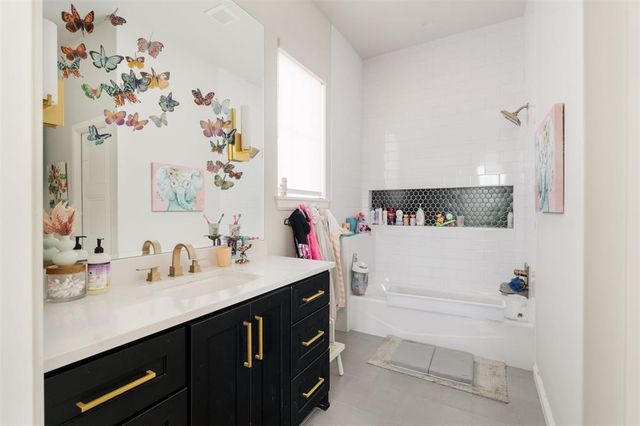 6308 NW 148th Street, Oklahoma City, OK 73142