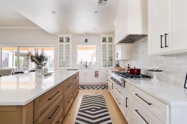 6308 NW 148th Street, Oklahoma City, OK 73142