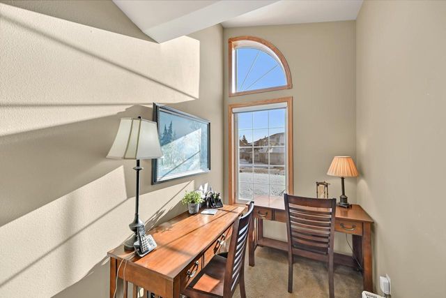 17600 W Lincoln AVENUE, New Berlin, WI 53146