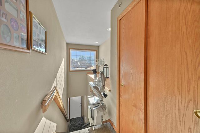 17600 W Lincoln AVENUE, New Berlin, WI 53146