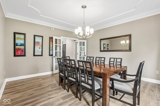 152 Derbyshire Drive, Indianapolis, IN 46229