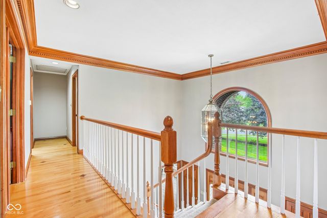 152 Derbyshire Drive, Indianapolis, IN 46229
