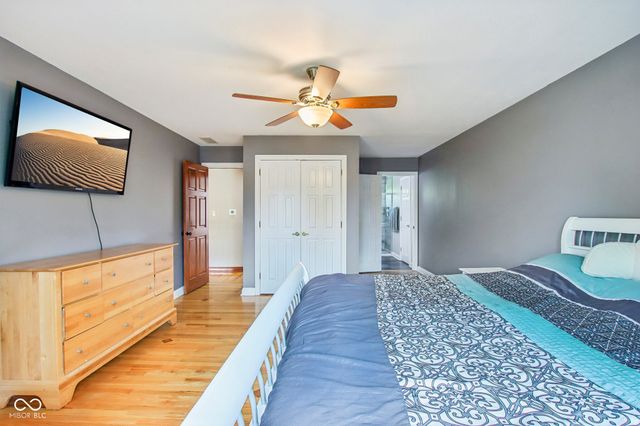 152 Derbyshire Drive, Indianapolis, IN 46229