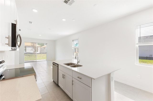 9129 WILDLIGHT TRAIL, Wildwood, FL 34785