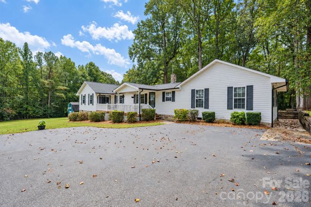 370 Shiloh Road, Statesville, NC 28677