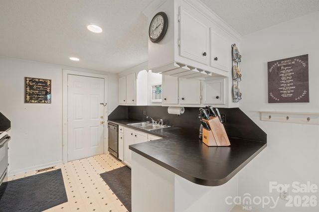 370 Shiloh Road, Statesville, NC 28677