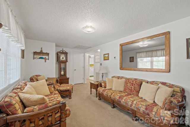 370 Shiloh Road, Statesville, NC 28677