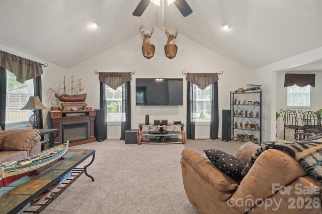 370 Shiloh Road, Statesville, NC 28677